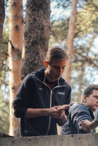 Денис Павлов
